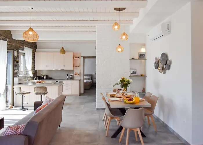 Mavrabeli Sunset Retreat *